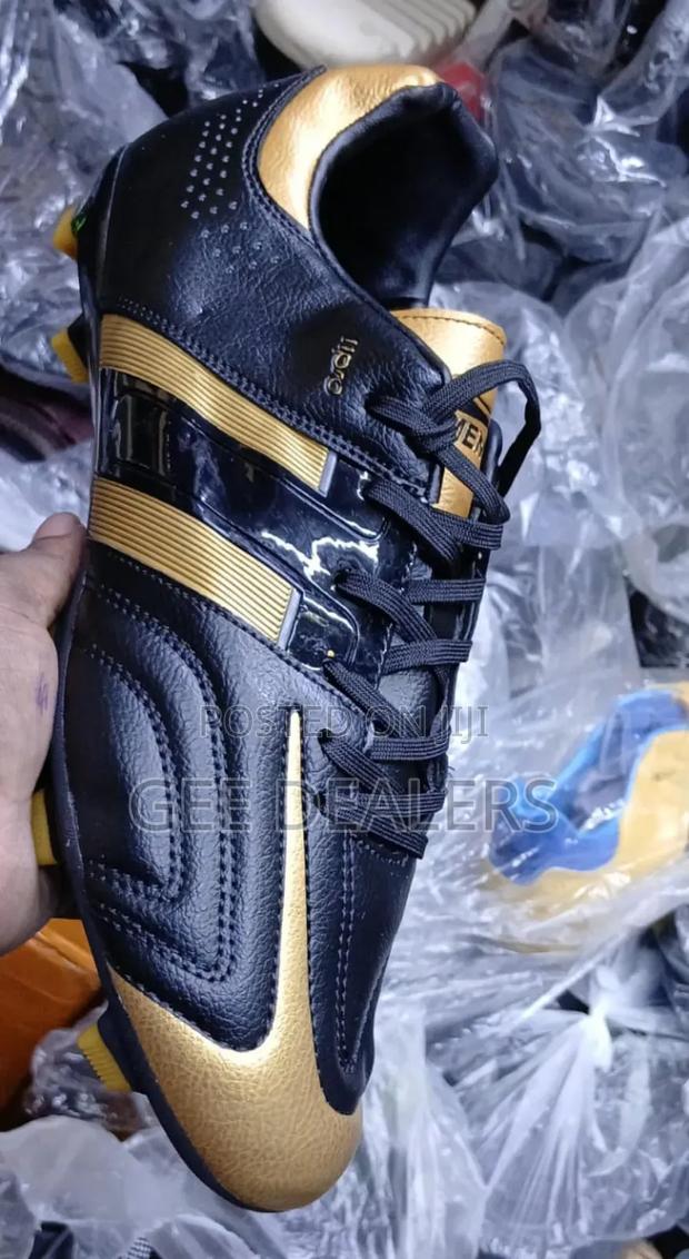 11 Pro Football Boots, Soccer Cleats