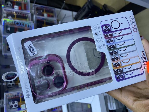 Foluu iPhone 16 Pro Max Magsafe Case With Stand and Lens - thumbnail 2