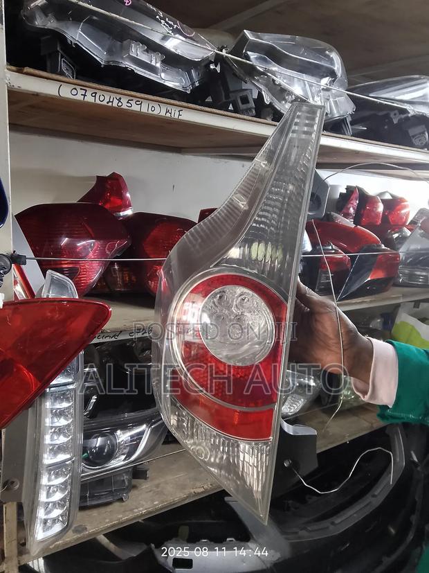 Toyota Aqua Taillight 2009