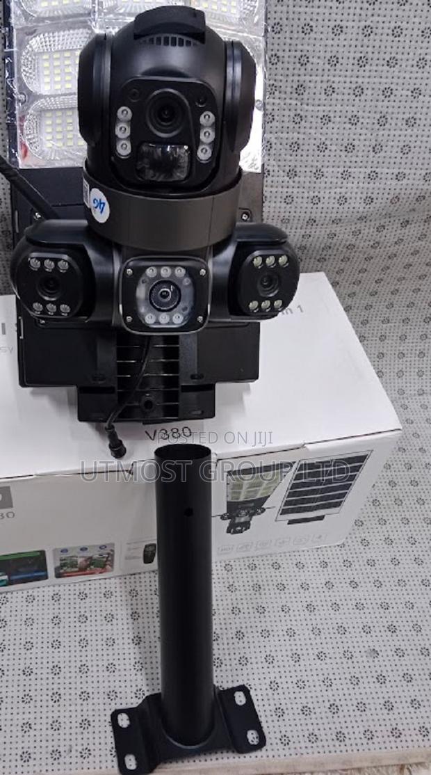 New;;4g Solar Street Light With CCTV Camera - main view