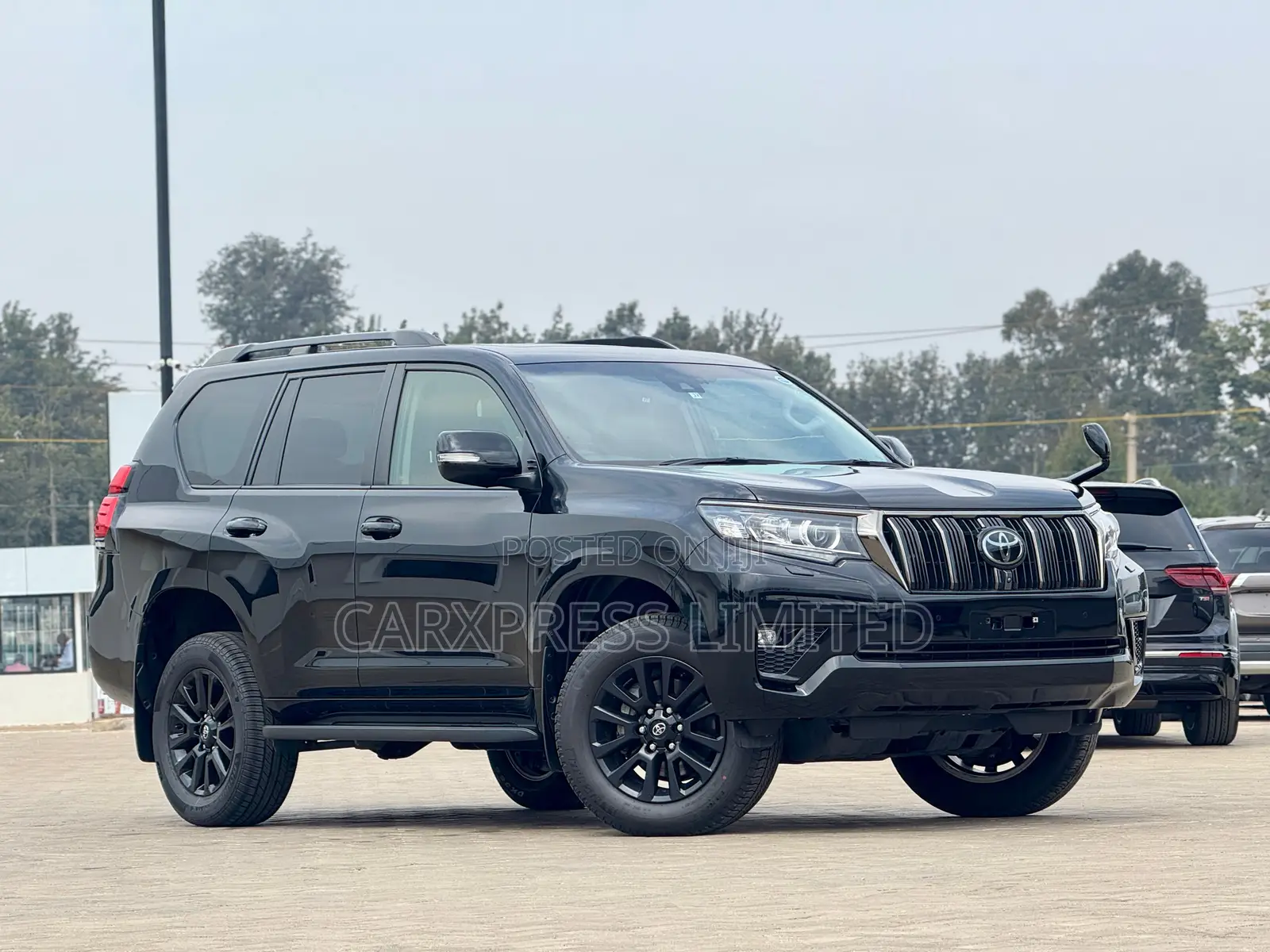 Toyota Land Cruiser Prado 2021 Black