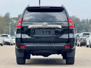 Toyota Land Cruiser Prado 2021 Black