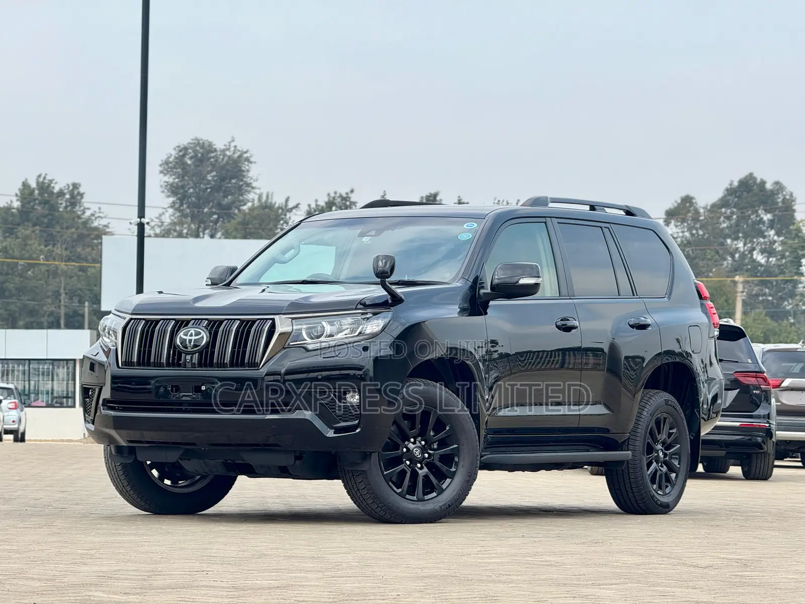 Toyota Land Cruiser Prado 2021 Black
