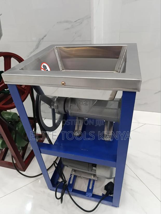 32" Meat Mincer With 2.5hp Motor - main view