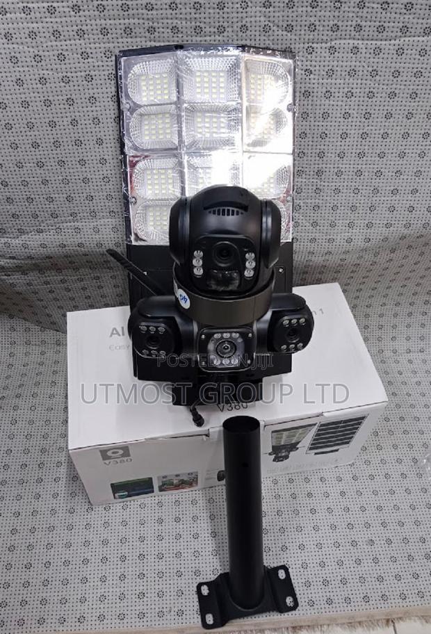 Intelligence V380 Pro Solar Street Light PTZ Flood 4g Camera - main view