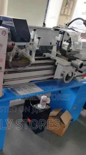 Commercial Metal Lathe Machine Heavy Duty.