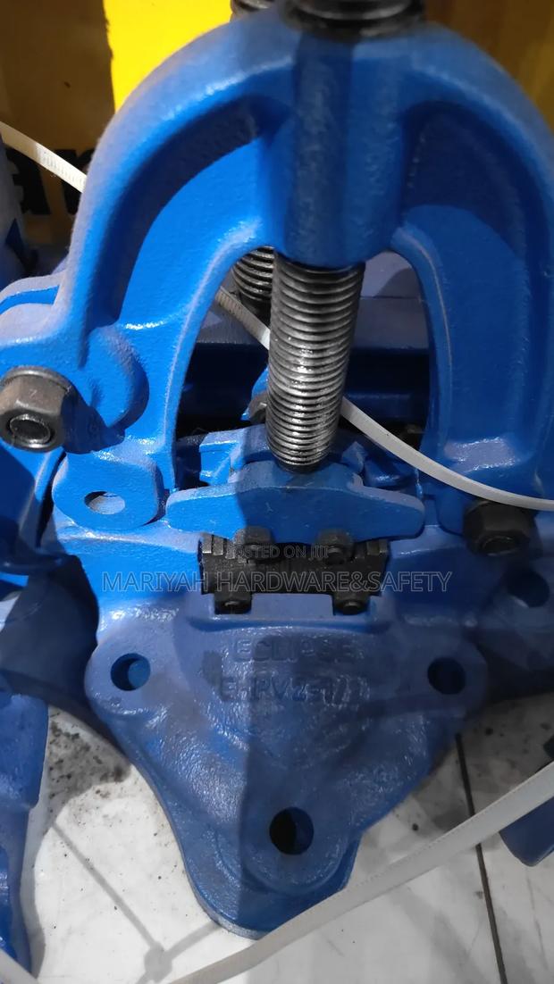 Hinged Pipe Vice 10-60mm Eclipse Brand - main view