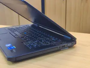 Laptop Dell Latitude E5440 8GB Intel Core i5 SSD 256GB