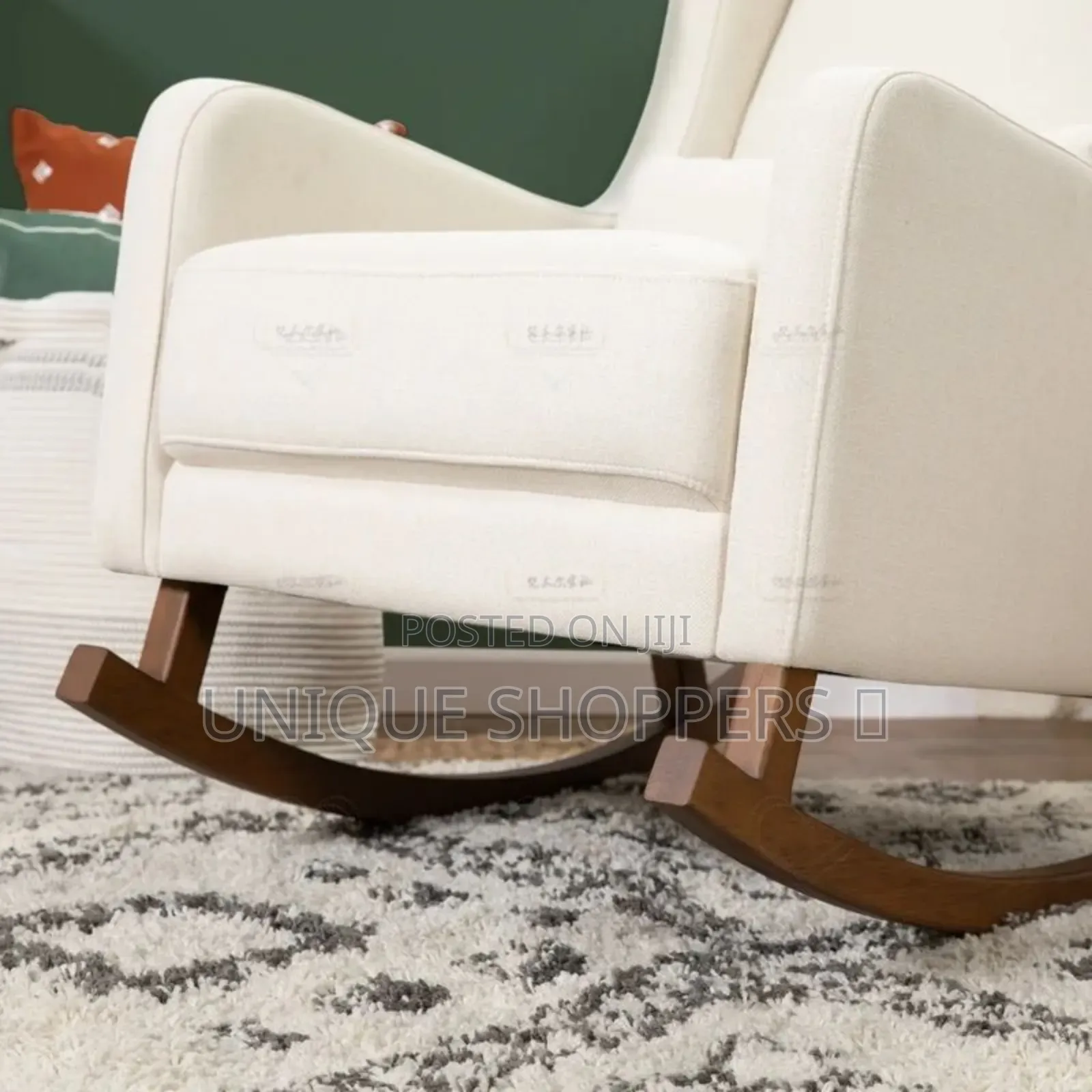 Rocking/ Nursing Chair