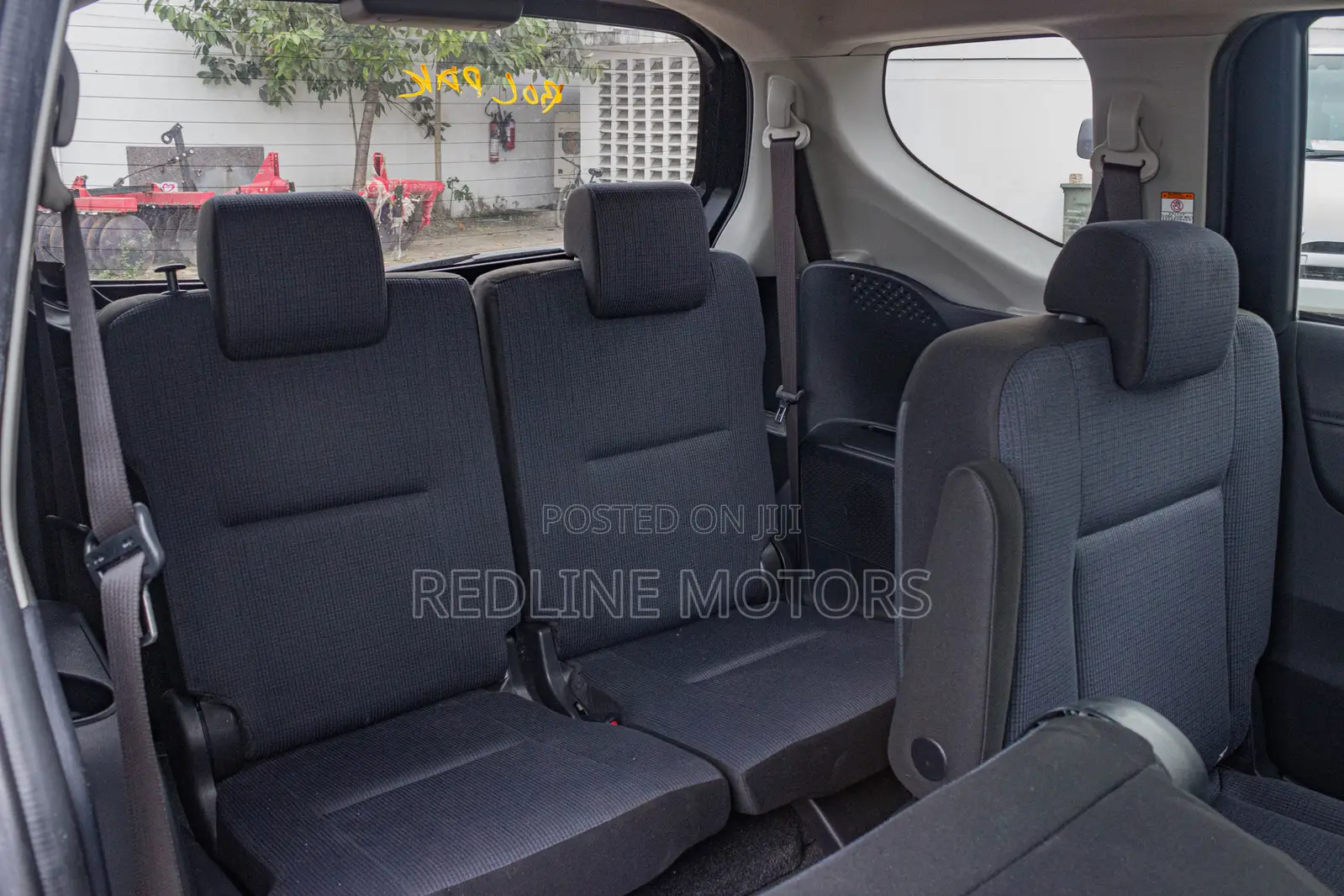 Toyota Sienta 1.5 Hybrid FWD 2018 Black