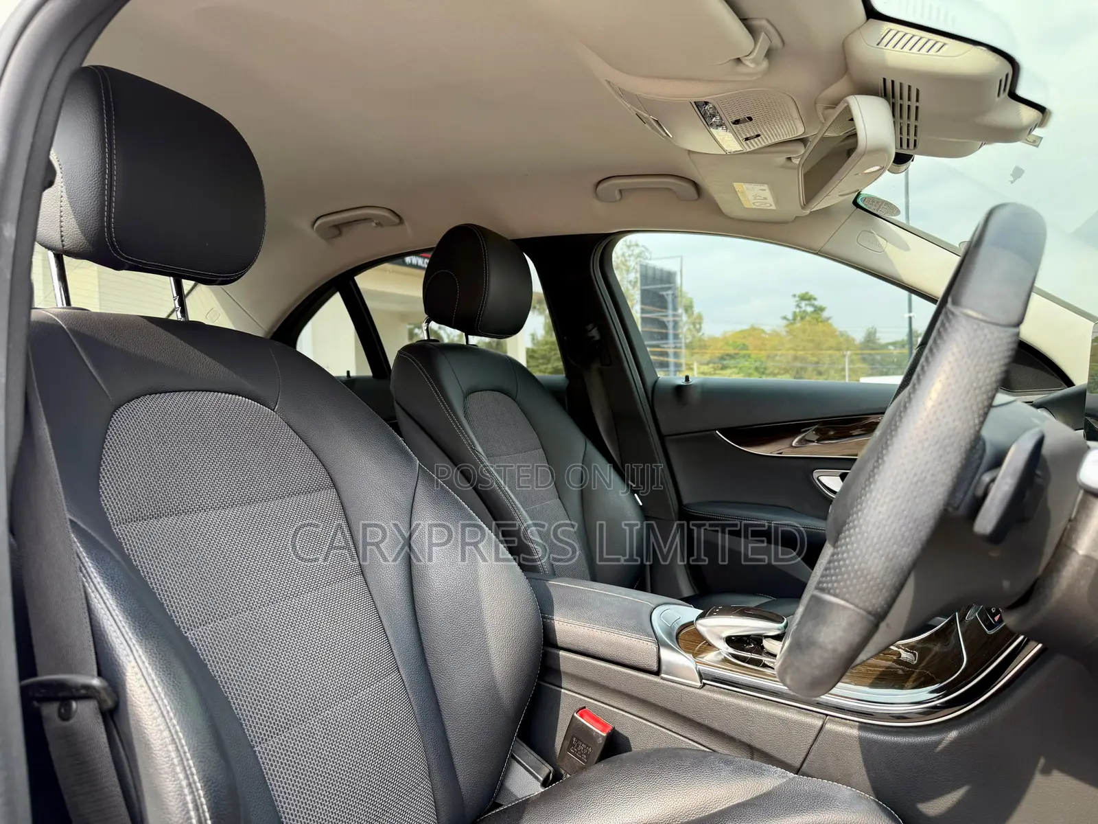 Mercedes-Benz C200 2018 White