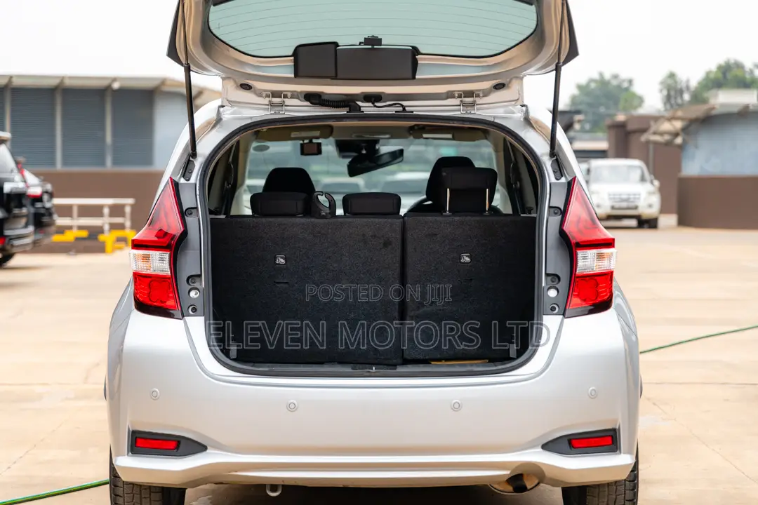 Nissan Note 2018 Silver