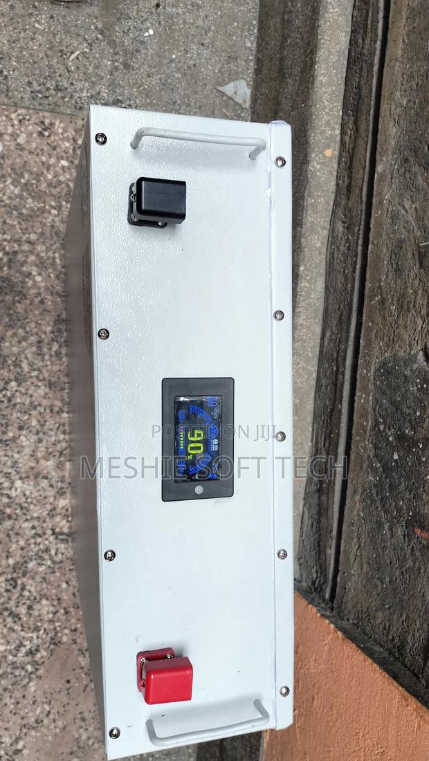 Custom Lithium Batery 24v 7.5kwh - thumbnail 5