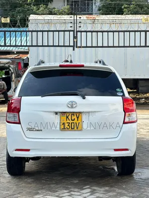 Toyota Corolla Fielder 1.5 Petrol FWD 2014 White