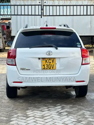 Toyota Corolla Fielder 1.5 Petrol FWD 2014 White