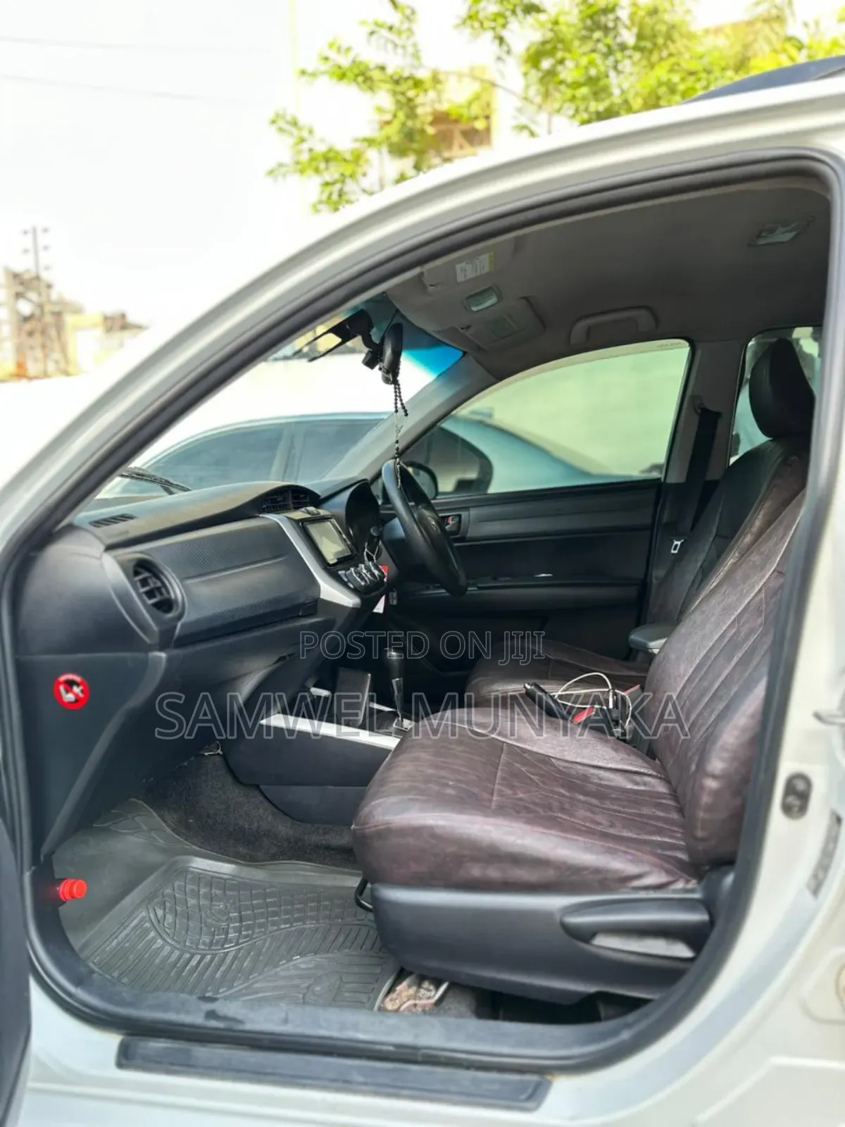 Toyota Corolla Fielder 1.5 Petrol FWD 2014 White