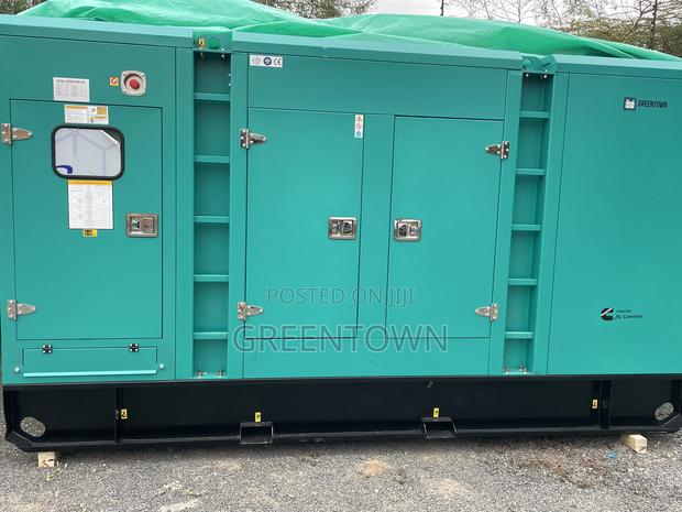 300 Kva Standby Cummins Silent Diesel Generator - main view