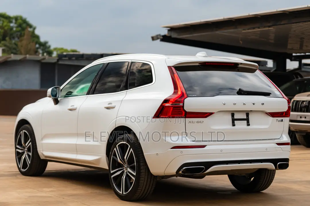 Volvo XC60 T6 R-Design AWD 2019 White