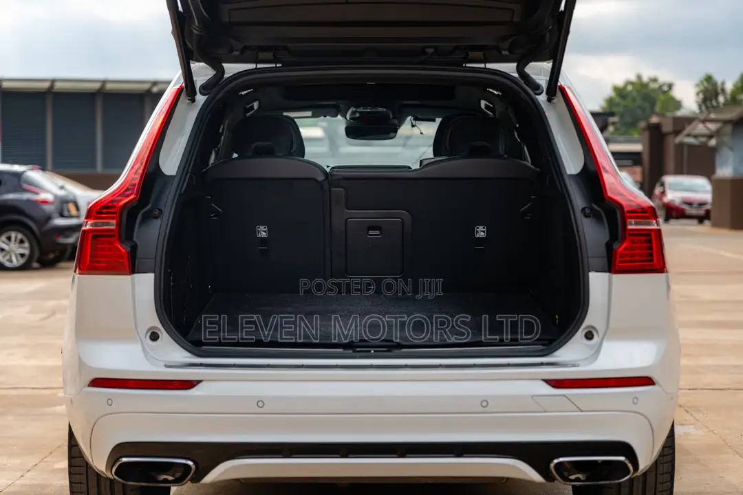Volvo XC60 T6 R-Design AWD 2019 White