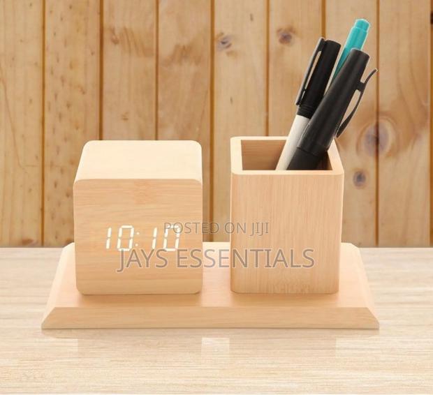 Wooden Pen Holder / Organizer With Clock - thumbnail 4