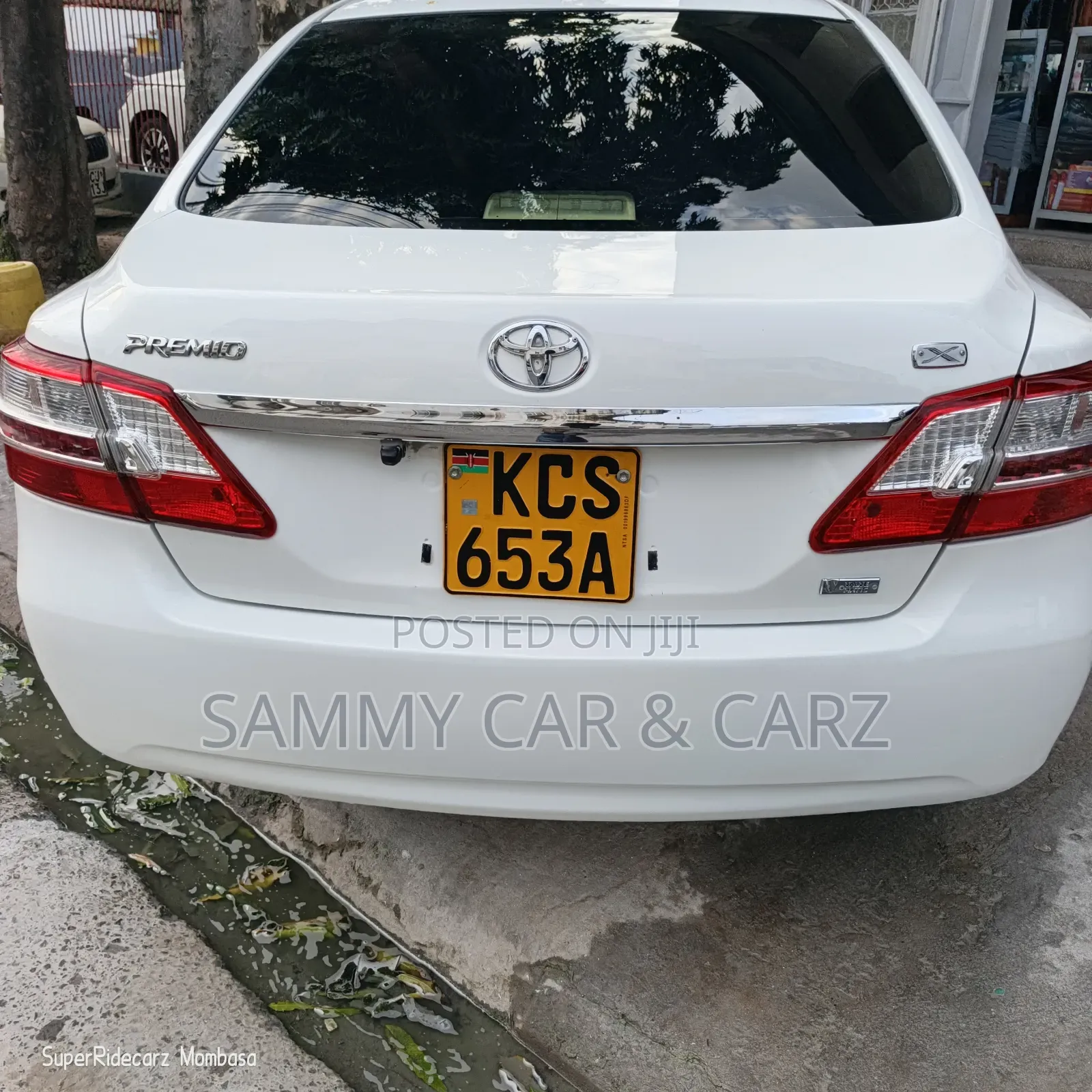 Toyota Premio 1.8 FWD 2013 White