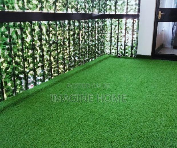 Weatherproof Grass Carpet - main view