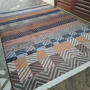 *Pattern Carpets