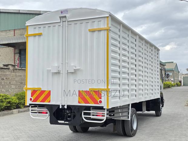 Isuzu Frr90 12 Tons Bluepower Zero Mileage - thumbnail 3