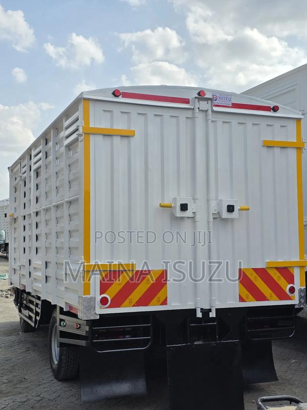 Isuzu NMR 5.5 Tons Bluepower, Zero Mileage - thumbnail 10