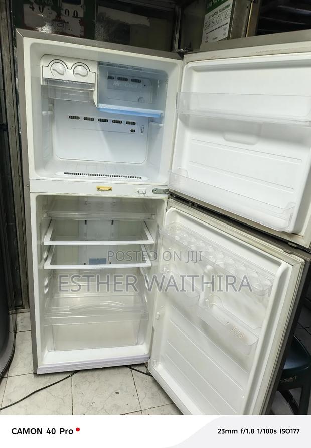 Spacious Samsung Non Frost Fridge 500l - thumbnail 3