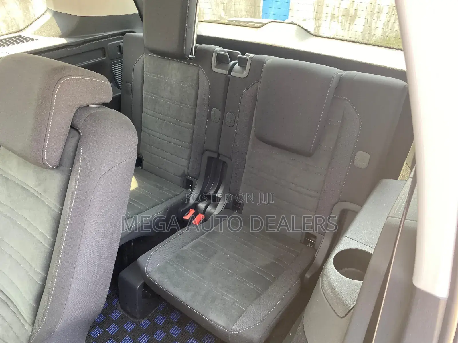 Volkswagen Touran 2018 Blue