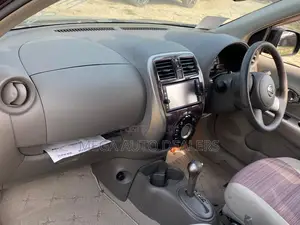Nissan March 2018 Black