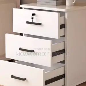 3-Drawer Pedestal