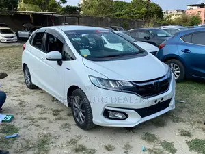 Honda Fit 2018 White