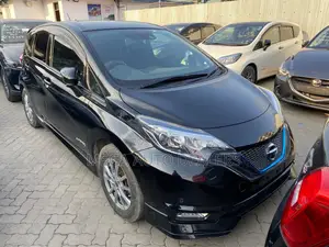 Nissan Note 2018 Black