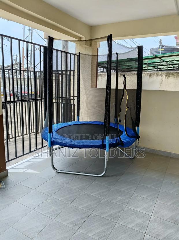 6ft Backyard Trampoline - main view