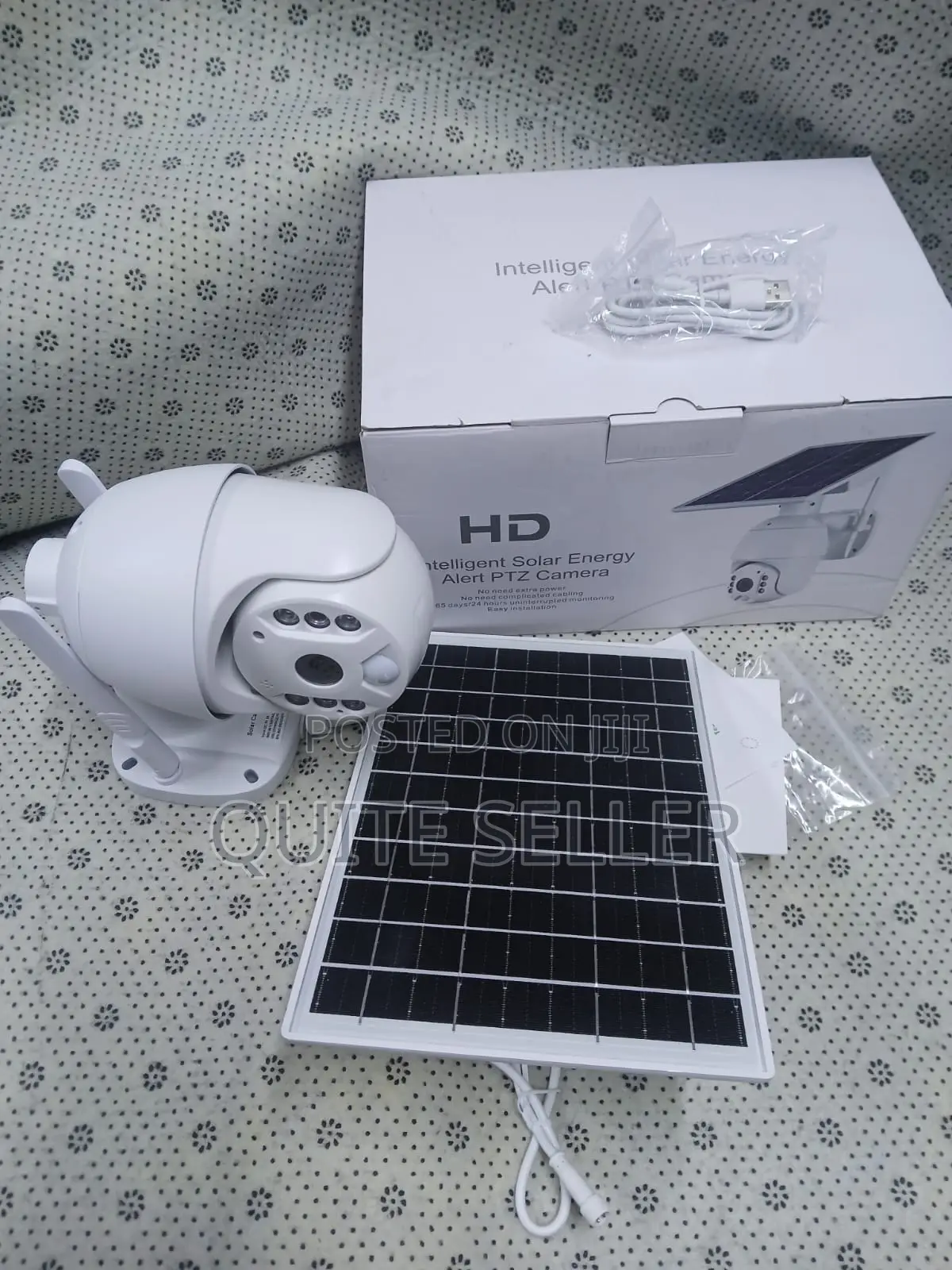 4g Ubox Solar Low Power Consumption Audio Alarm PTZ Camera