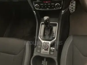 Subaru Forester 2.5i Premium AWD 2018 Maroon