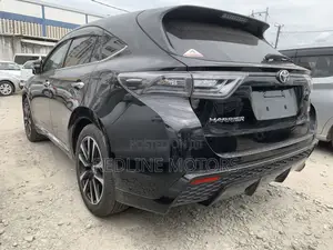 Toyota Harrier 2.5 Hybrid 4WD 2018 Black