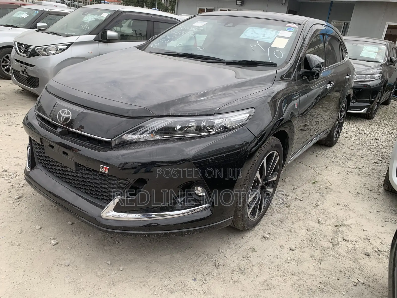 Toyota Harrier 2.5 Hybrid 4WD 2018 Black