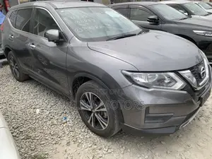 Nissan X-Trail 2018 Silver