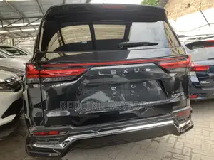 Lexus LX 2023 Matt Black