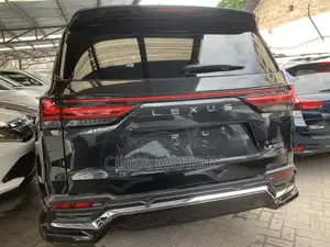Lexus LX 2023 Matt Black