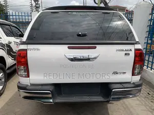 Toyota Hilux Revo Double Cab Deisel 2.8 AWD 2018 White