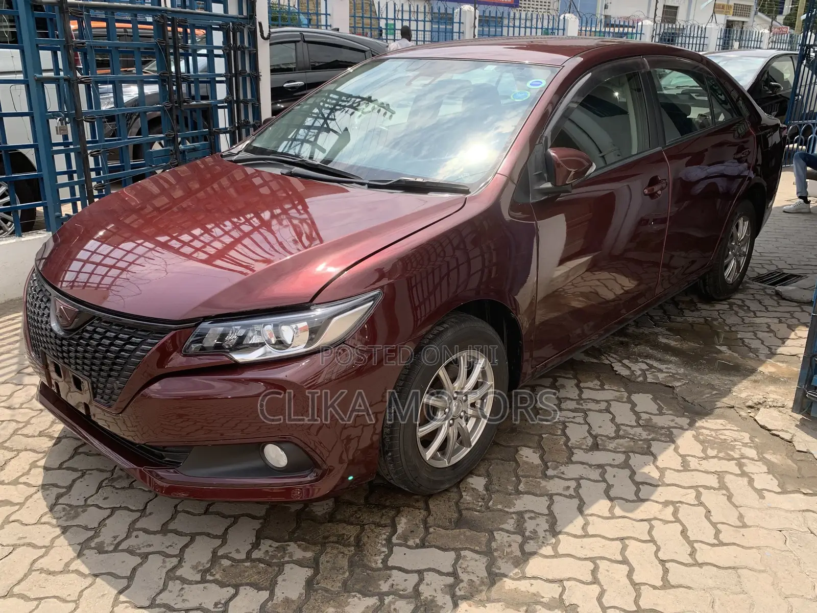 Toyota Allion 2018 Maroon