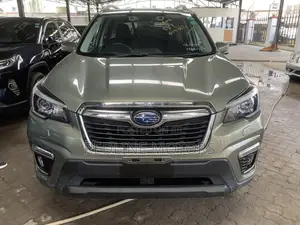 Subaru Forester 2.5i Limited AWD 2018 Green