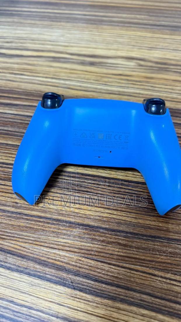 Blue Preowned Ps5 Controllers Available. - thumbnail 2