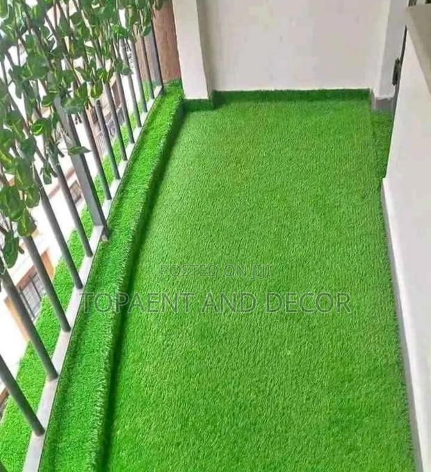 Outdoor Synthetic Turf Fade Resistant