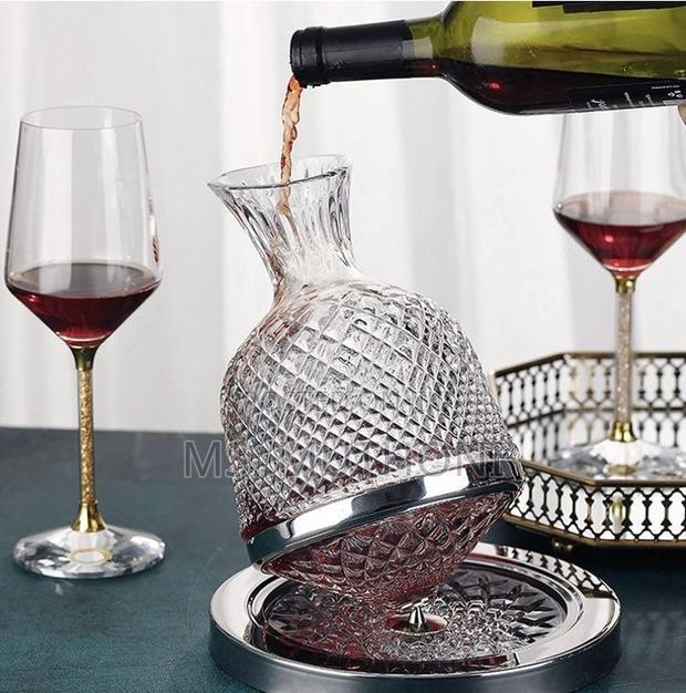 Executive 1.5l 3600 Rotating Wine Decanter - thumbnail 5