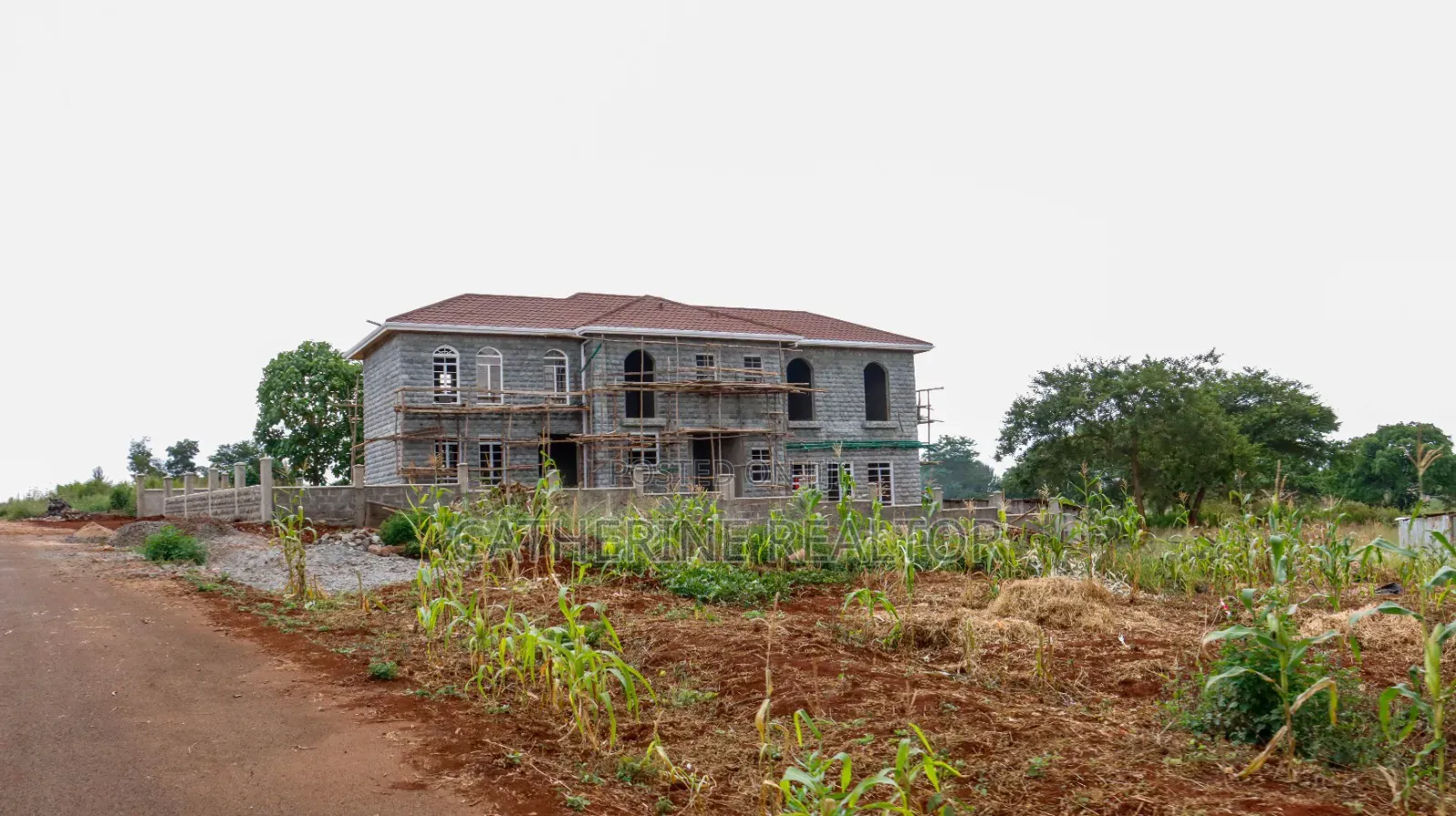 1/4 and 1/2 Acre Plots Thikagreensgolfestate